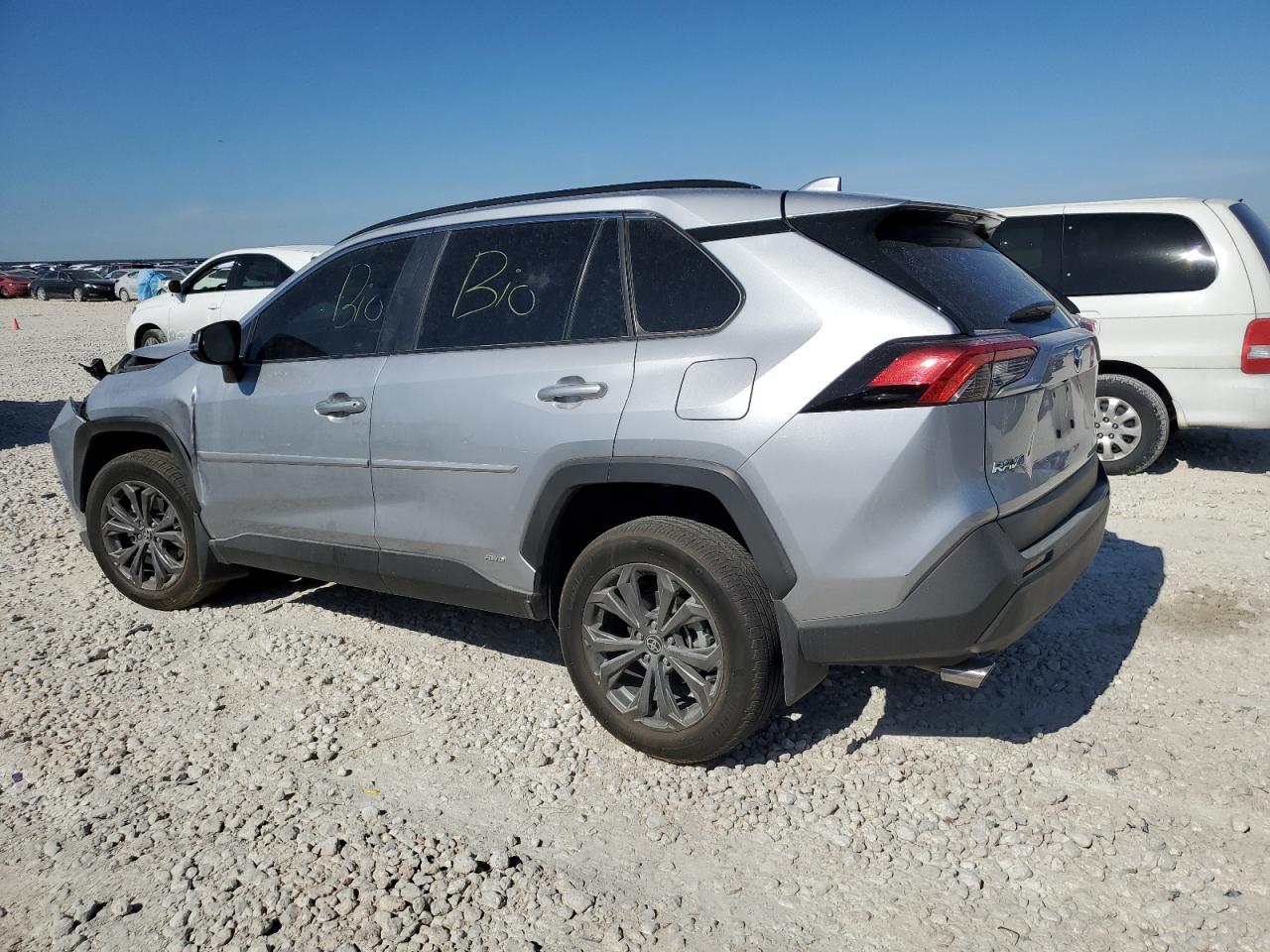 2024 TOYOTA RAV4 XLE PREMIUM VIN:4T3B6RFV4RU156341