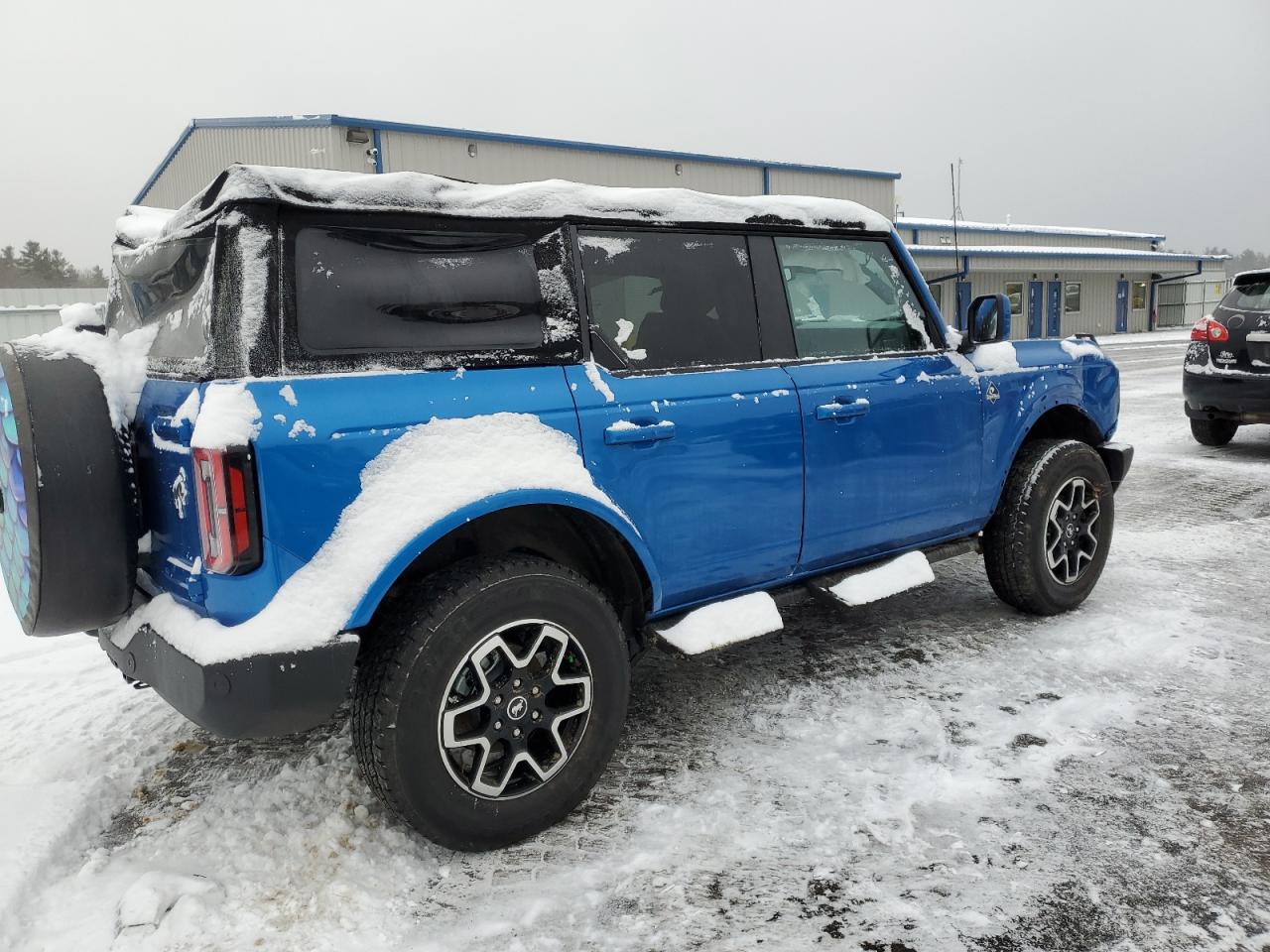 2024 FORD BRONCO OUTER BANKS VIN:1FMDE8BH6RLA87236