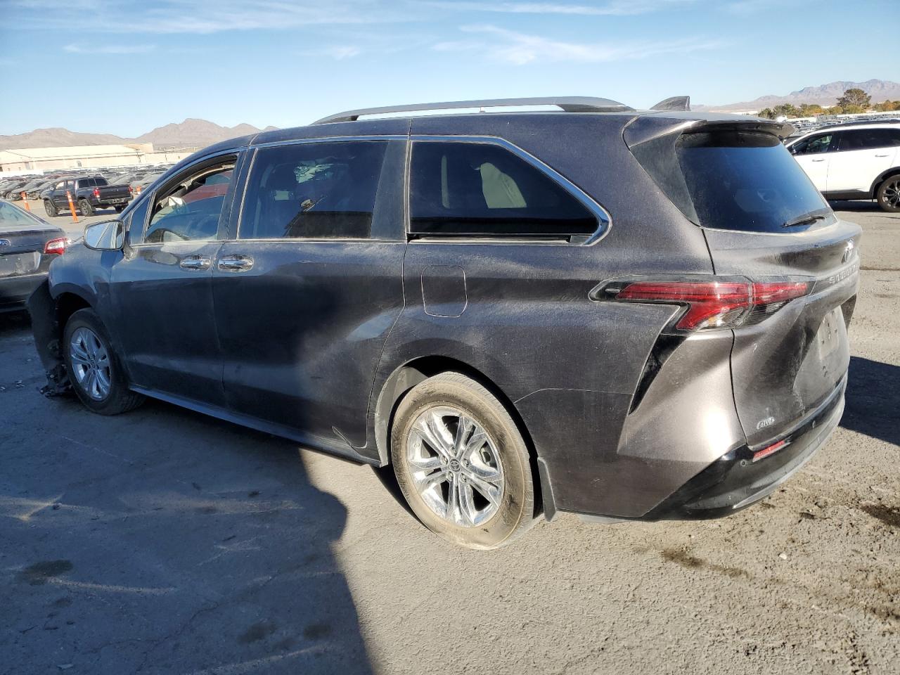 2022 TOYOTA SIENNA LIMITED VIN:5TDESKFC1NS051895