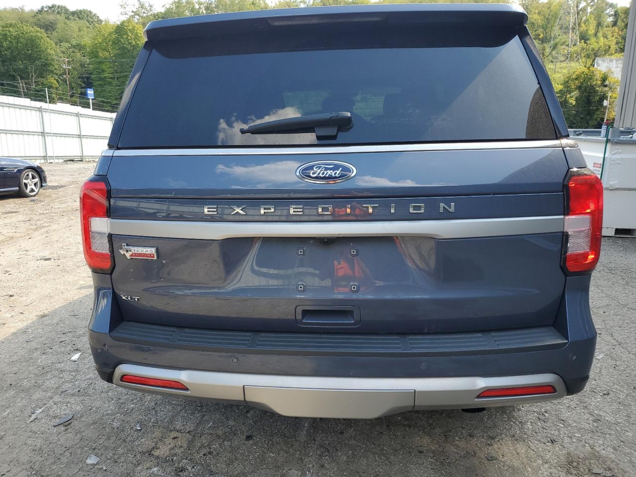 2023 FORD EXPEDITION XLT VIN:1FMJU1J8XPEA09431