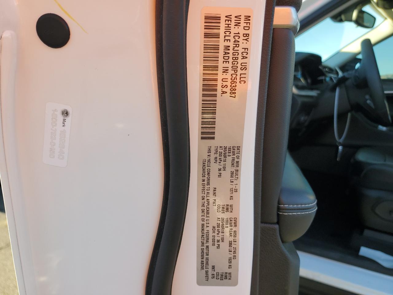 2023 JEEP GRAND CHEROKEE LIMITED VIN:1C4RJGBG0PC563887
