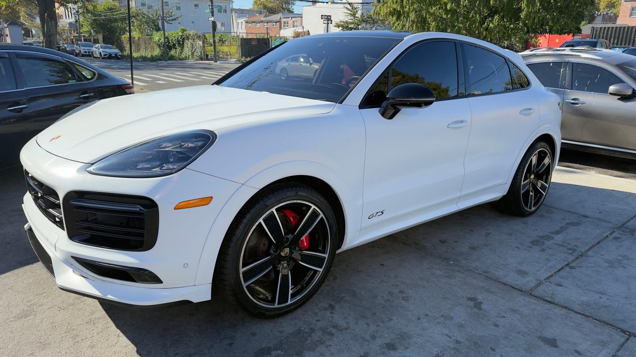 2022 PORSCHE CAYENNE GTS COUPE VIN:WP1BG2AY1NDA56239