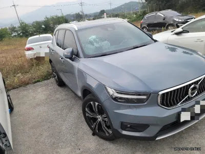 2019 Volvo XC40 VIN: