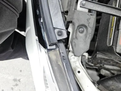 2017 Toyota RAV4 VIN: