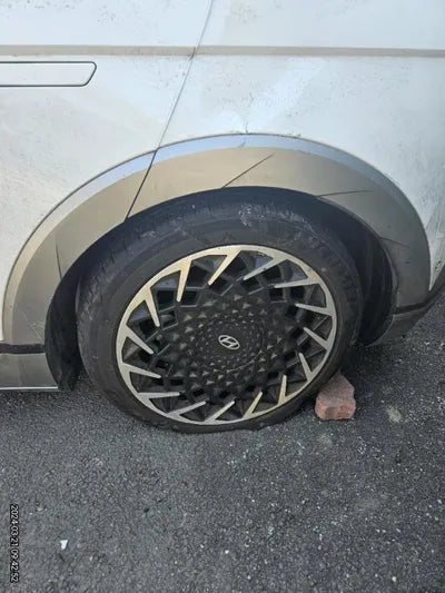 2023 Hyundai Ioniq VIN: