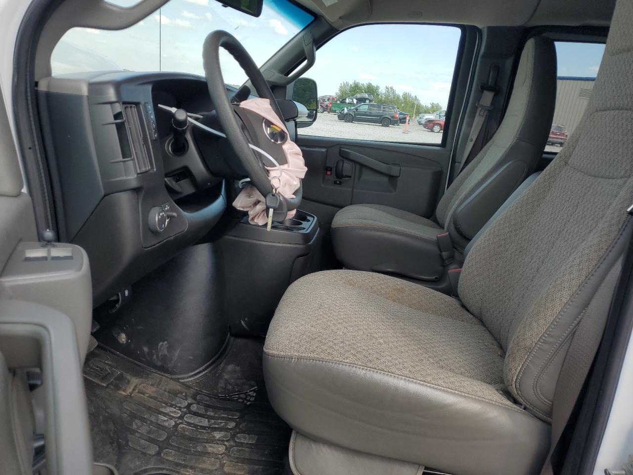 2023 CHEVROLET EXPRESS G3500 LS VIN:1GAZGNFP5P1138053