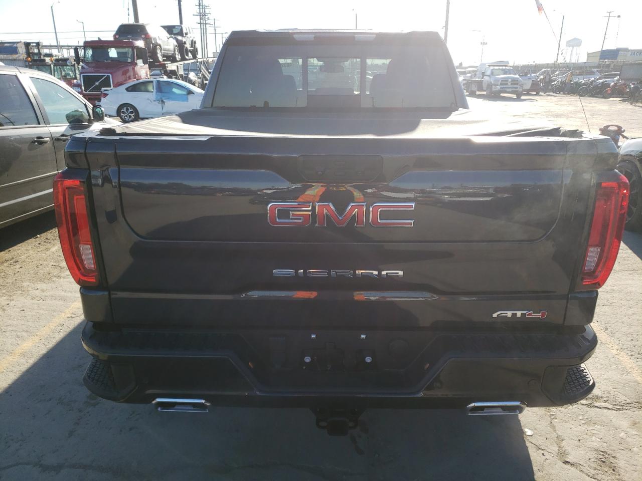 2023 GMC SIERRA K1500 AT4 VIN:1GTUUEEL1PZ300772