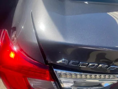 2019 Honda Accord VIN: