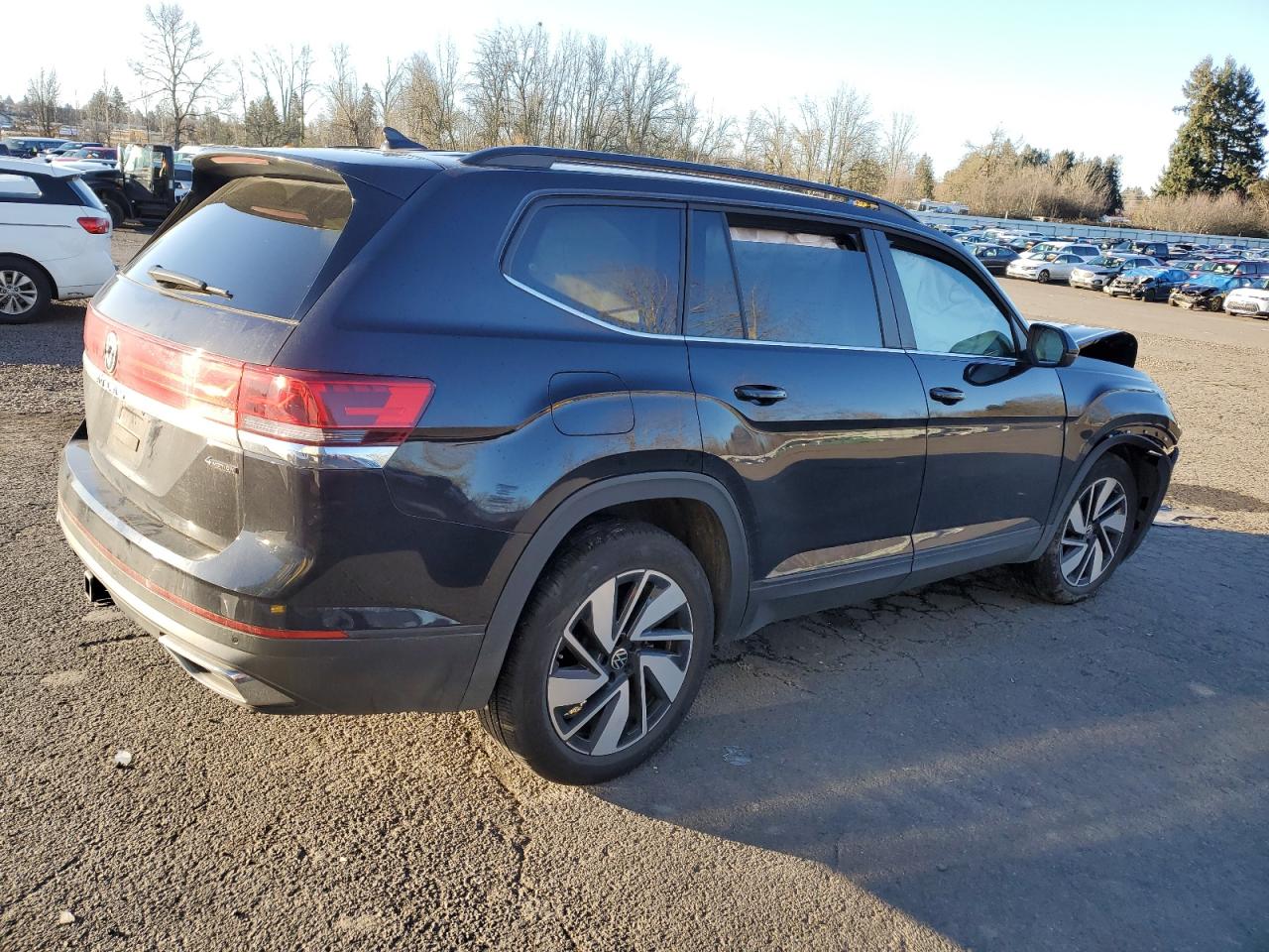 2024 VOLKSWAGEN ATLAS SE VIN:1V2HR2CA0RC574987