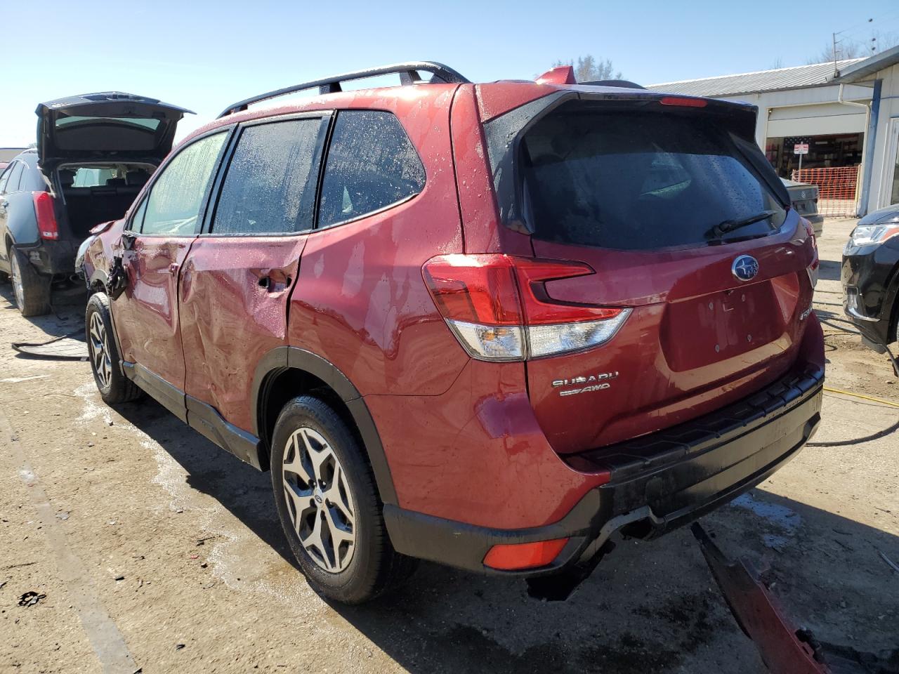 2023 SUBARU FORESTER PREMIUM VIN:JF2SKAEC8PH525106