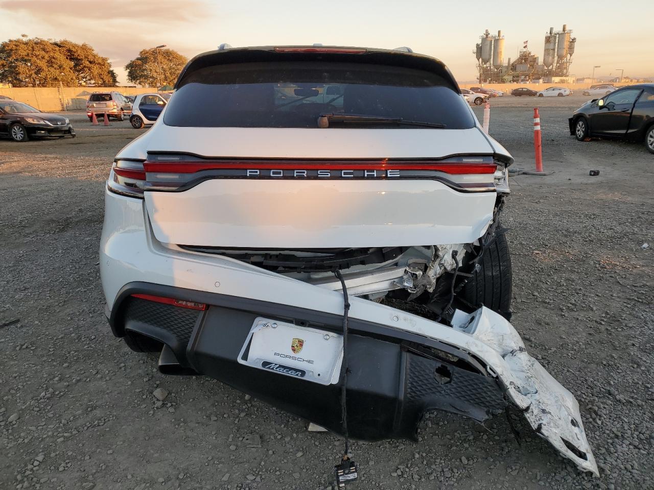 2023 PORSCHE MACAN BASE VIN:WP1AA2A52PLB15861