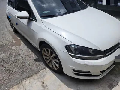 2015 Volkswagen Golf VIN: