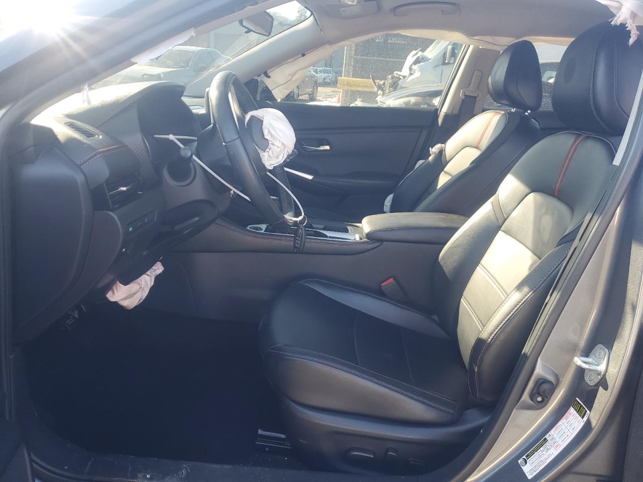 2022 NISSAN SENTRA SR VIN:3N1AB8DV9NY272243