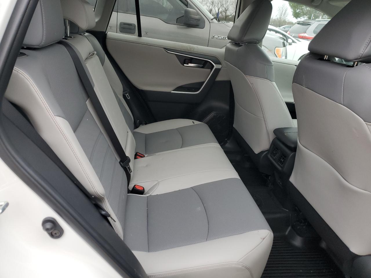 2022 TOYOTA RAV4 LIMITED VIN:2T3N1RFV8NW274074