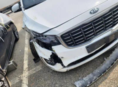2020 Kia Carnival KNAMC81ABLS647278 VIN:KNAMC81ABLS647278