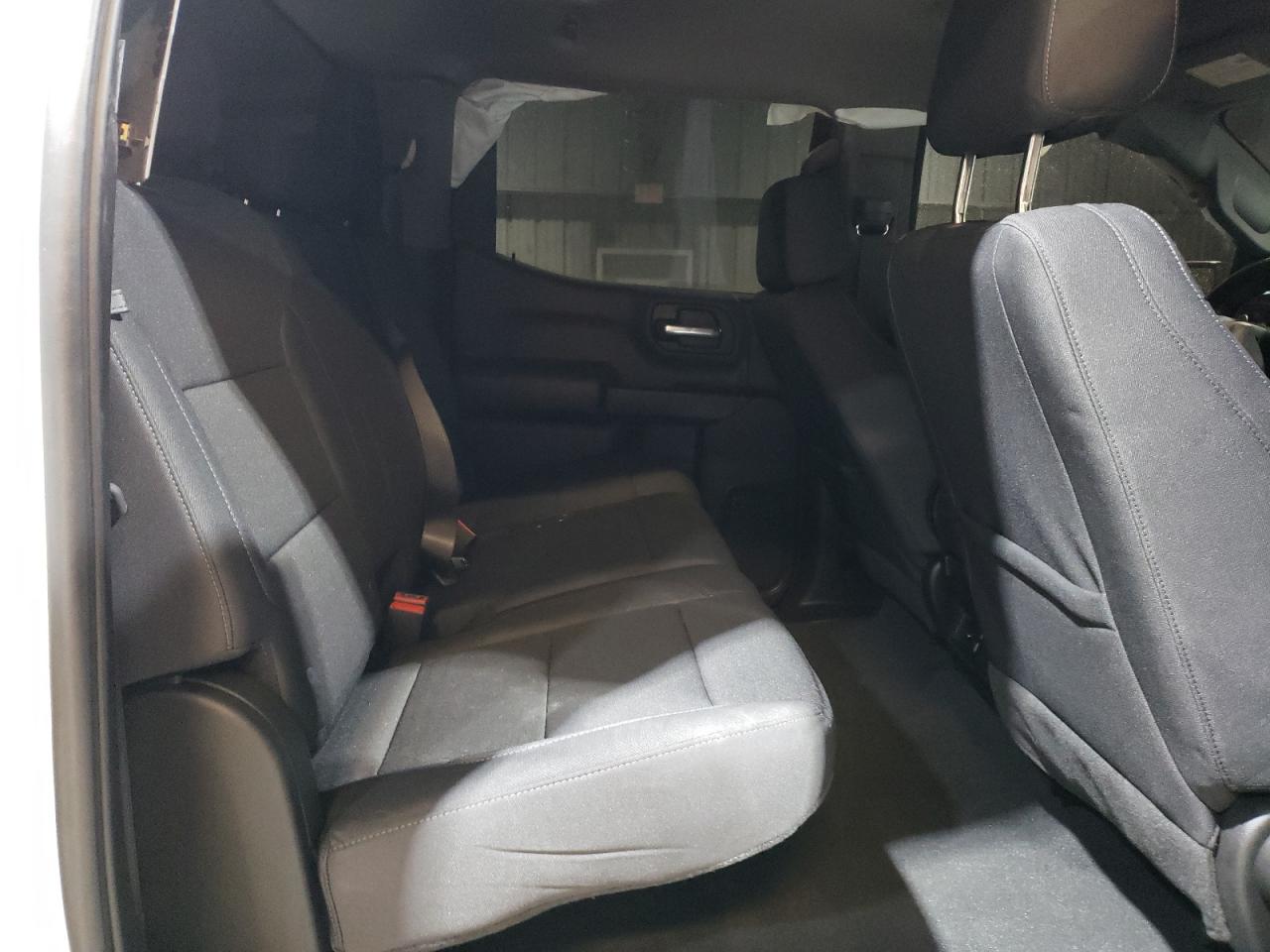 2024 CHEVROLET SILVERADO K1500 CUSTOM VIN:3GCPDBEK8RG233125