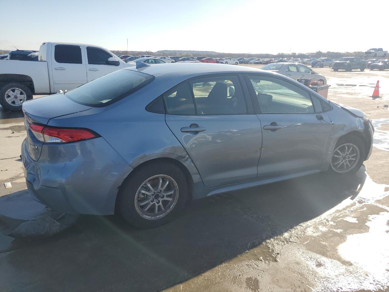2022 TOYOTA COROLLA LE VIN:JTDEAMDE1NJ054926