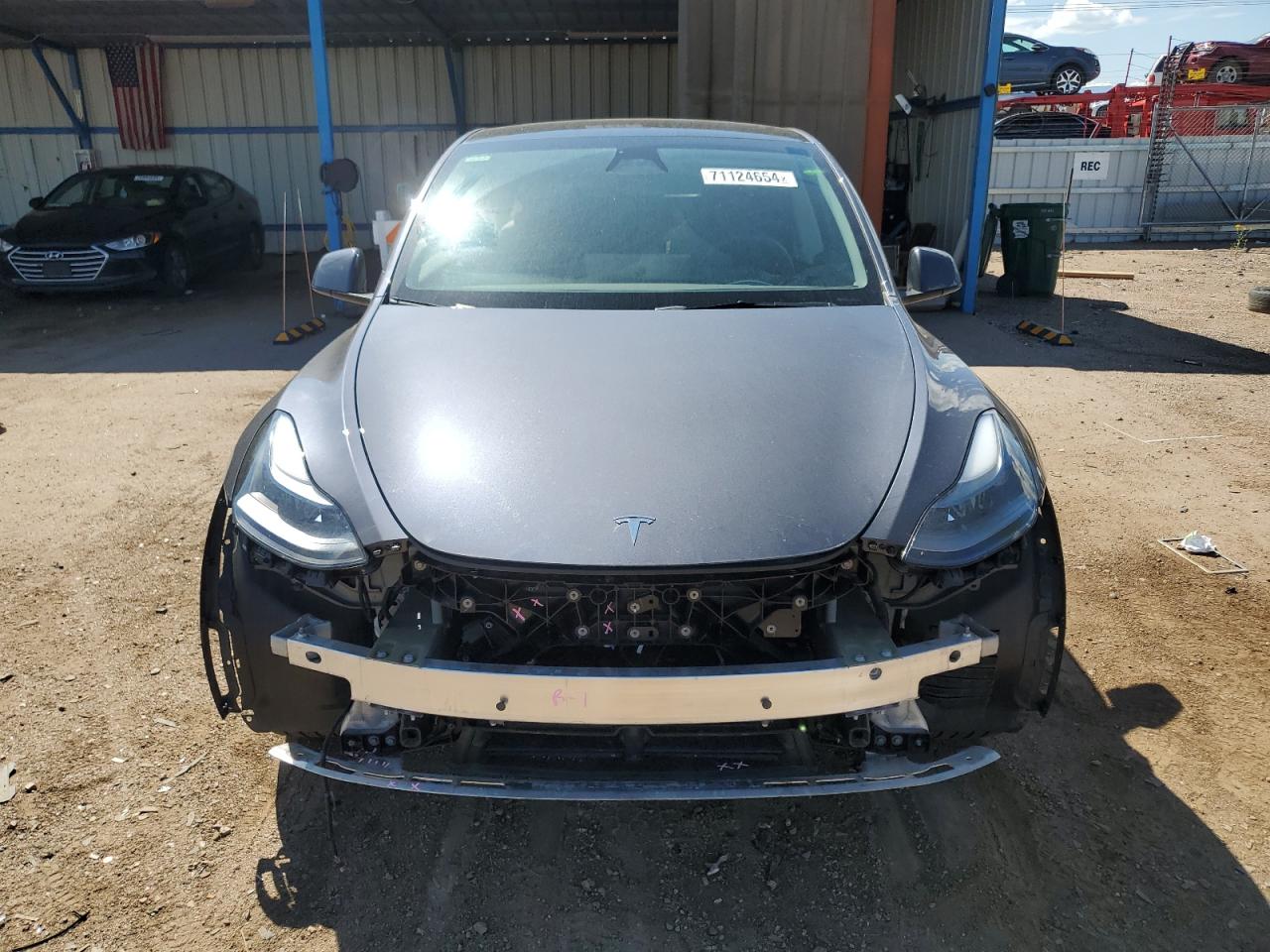 2023 TESLA MODEL Y  VIN:7SAYGDEE5PF848822