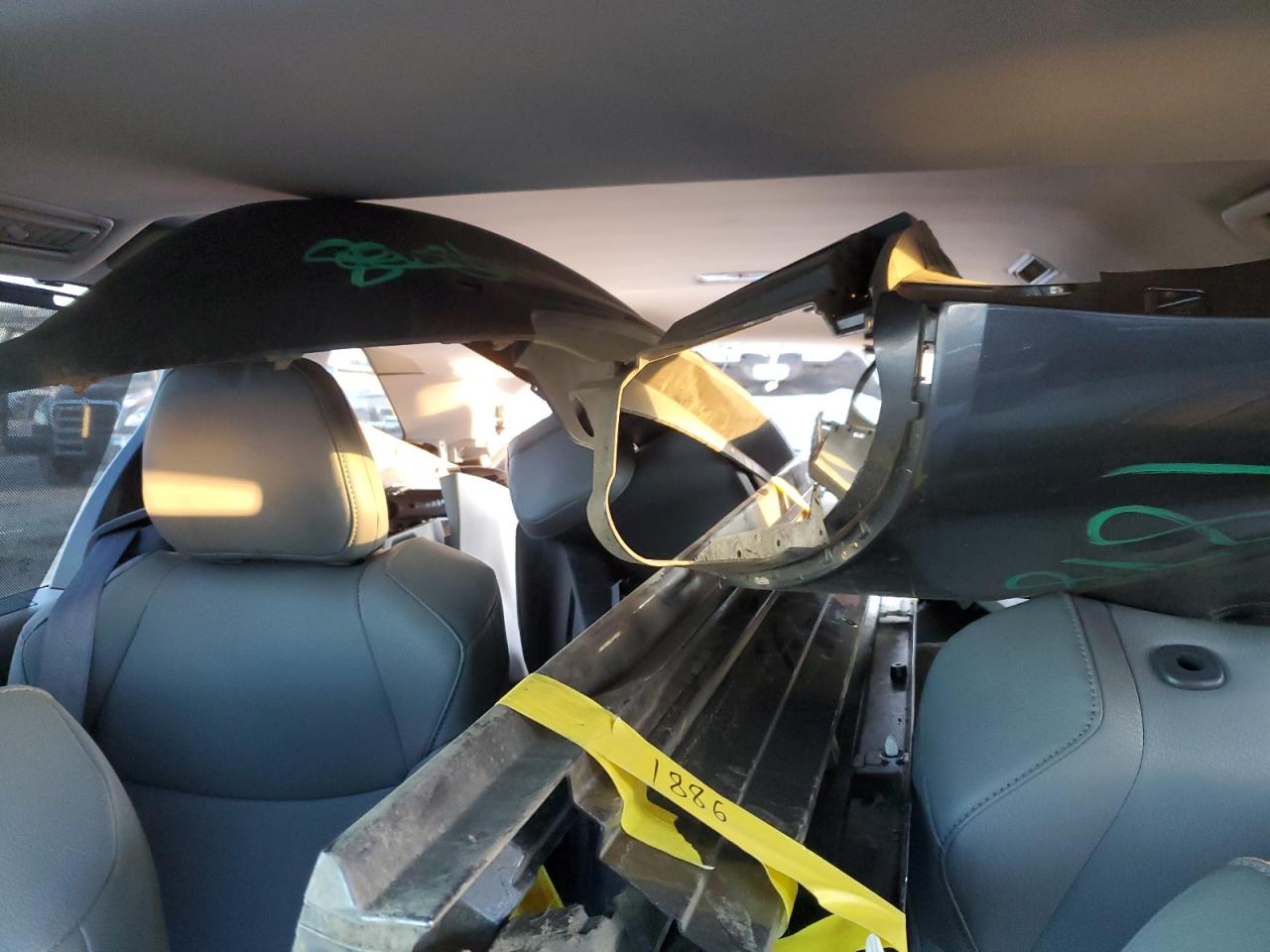 2023 TOYOTA SIENNA XLE VIN:5TDYRKEC1PS143649