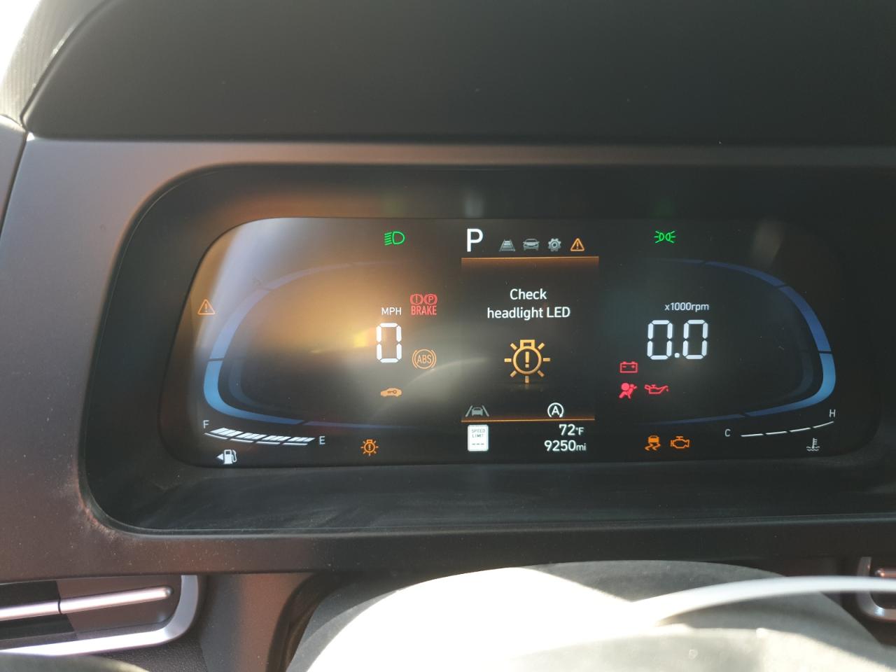 2024 HYUNDAI ELANTRA SE VIN:KMHLL4DG9RU843151