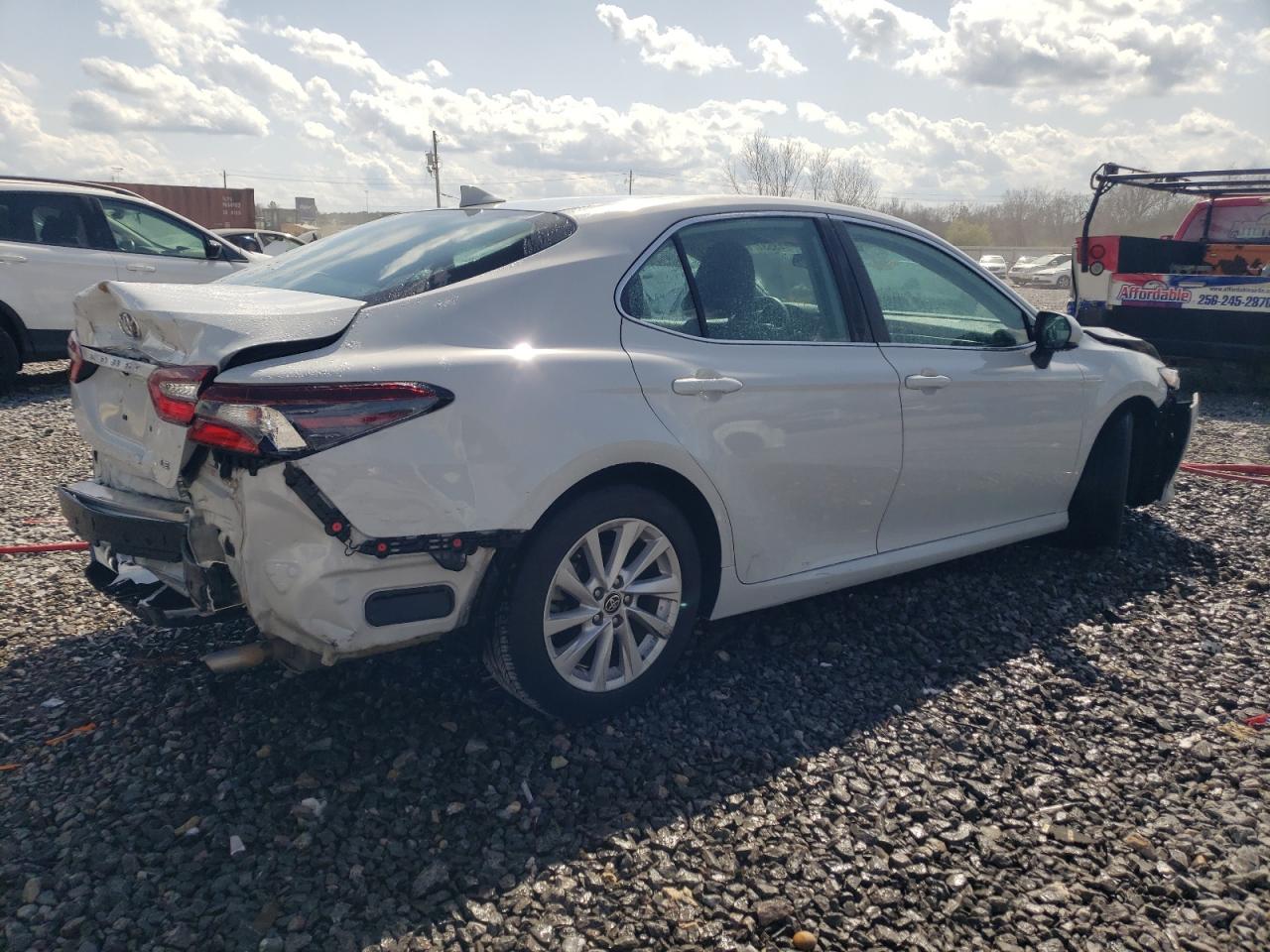 2022 TOYOTA CAMRY LE VIN:4T1C11AK8NU010528