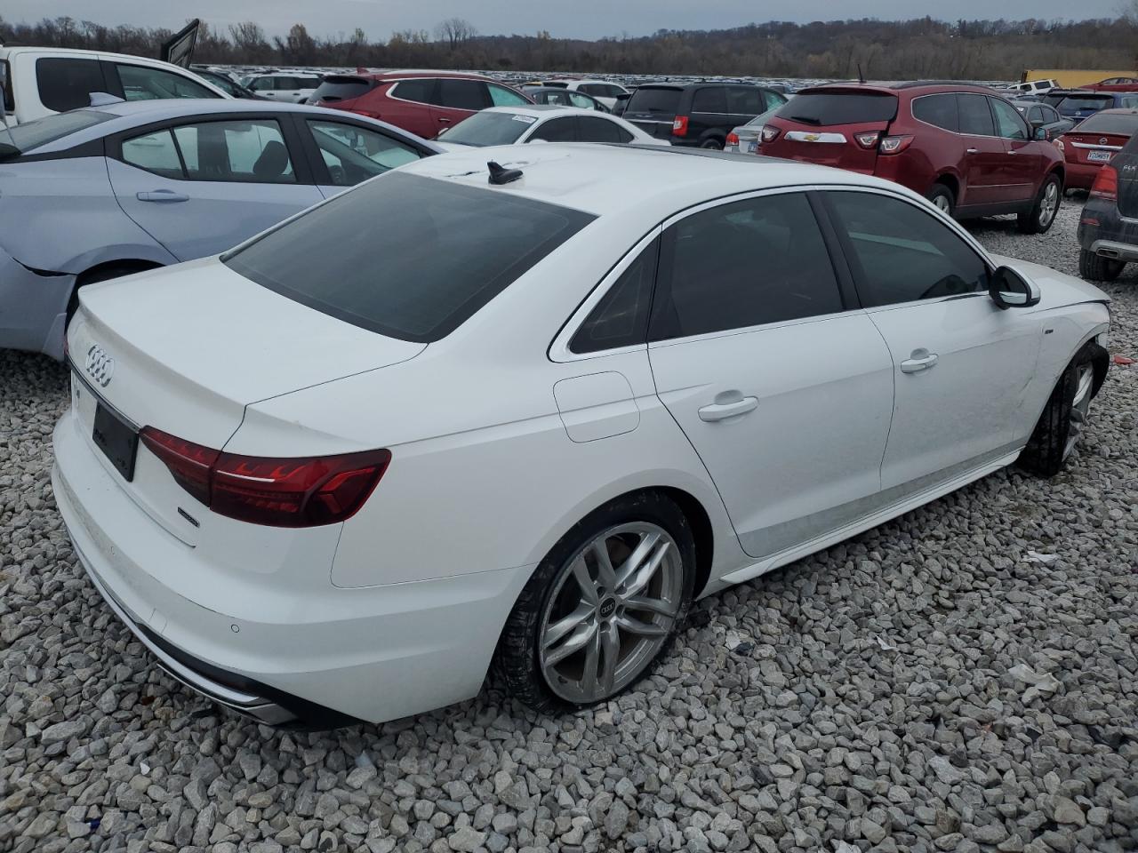 2022 AUDI A4 PREMIUM PLUS 45 VIN:WAUEAAF42NN009826