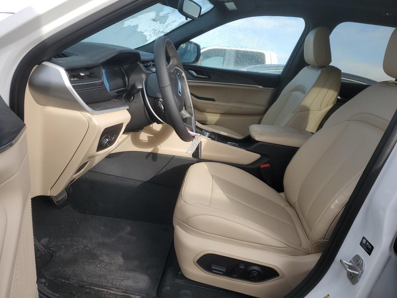 2024 JEEP GRAND CHEROKEE LIMITED VIN:1C4RJHBG1RC211345