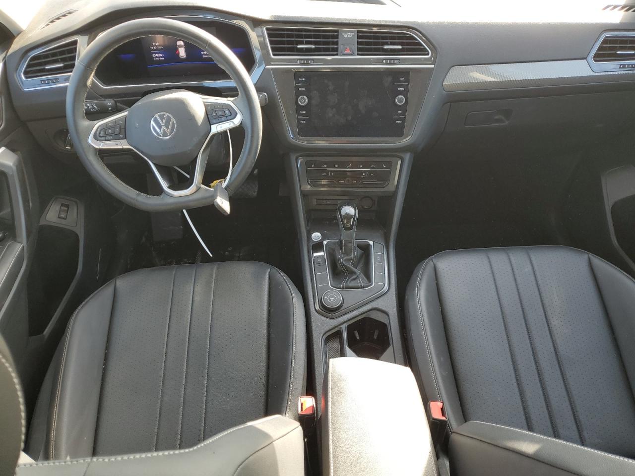 2022 VOLKSWAGEN TIGUAN SE VIN:3VV2B7AX1NM047020