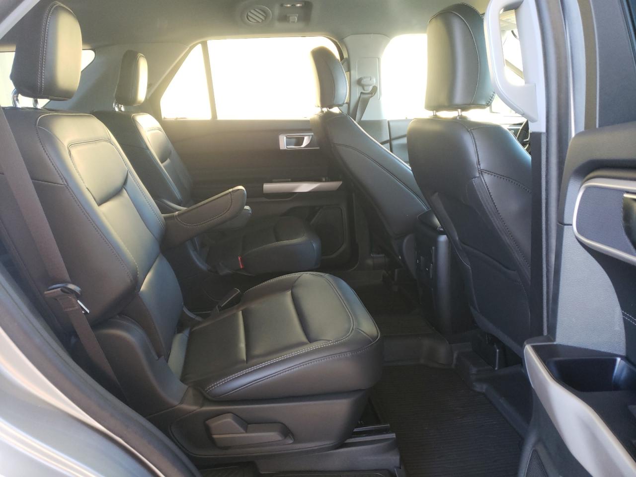 2024 FORD EXPLORER XLT VIN:1FMSK7DH9RGA53632