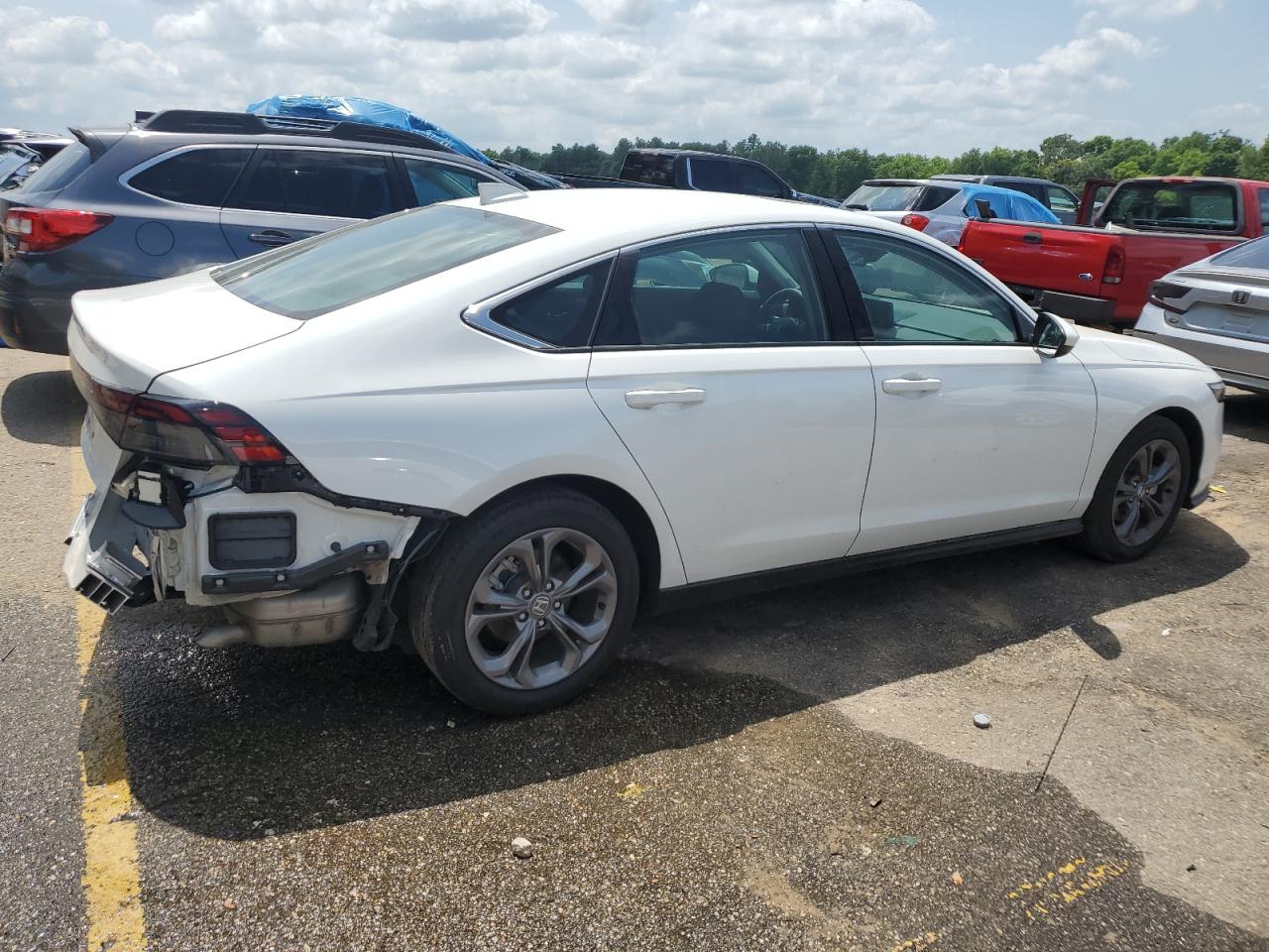 2024 HONDA ACCORD EX VIN:1HGCY1F3XRA001971