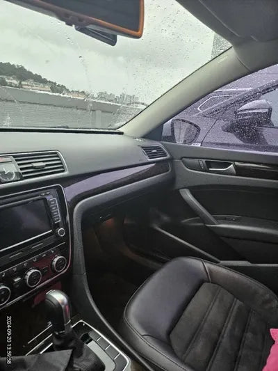 2015 Volkswagen Passat VIN: