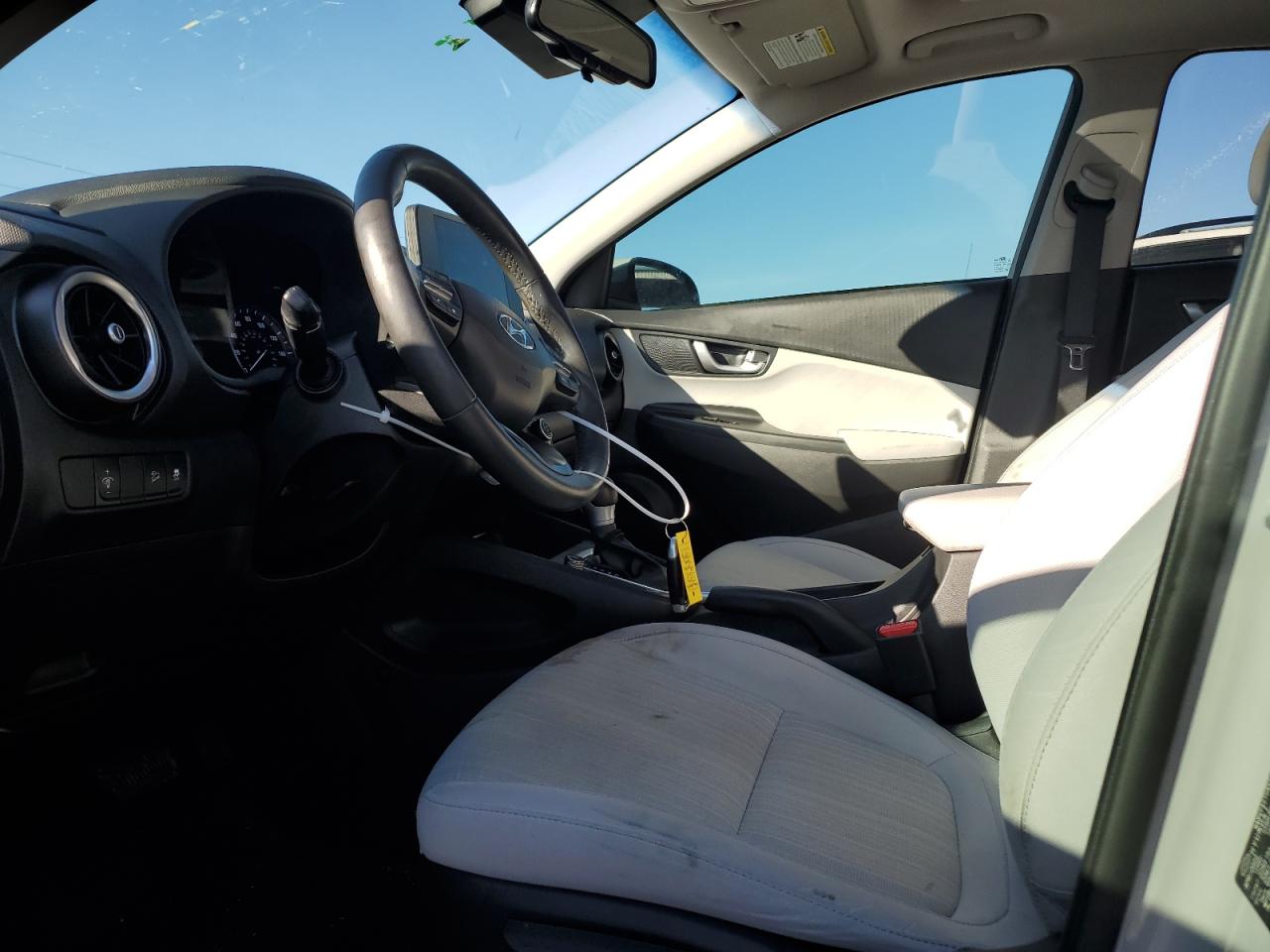 2022 HYUNDAI KONA SEL VIN:KM8K32AB8NU907750