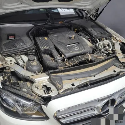 2016 Mercedes-Benz E 300 VIN: