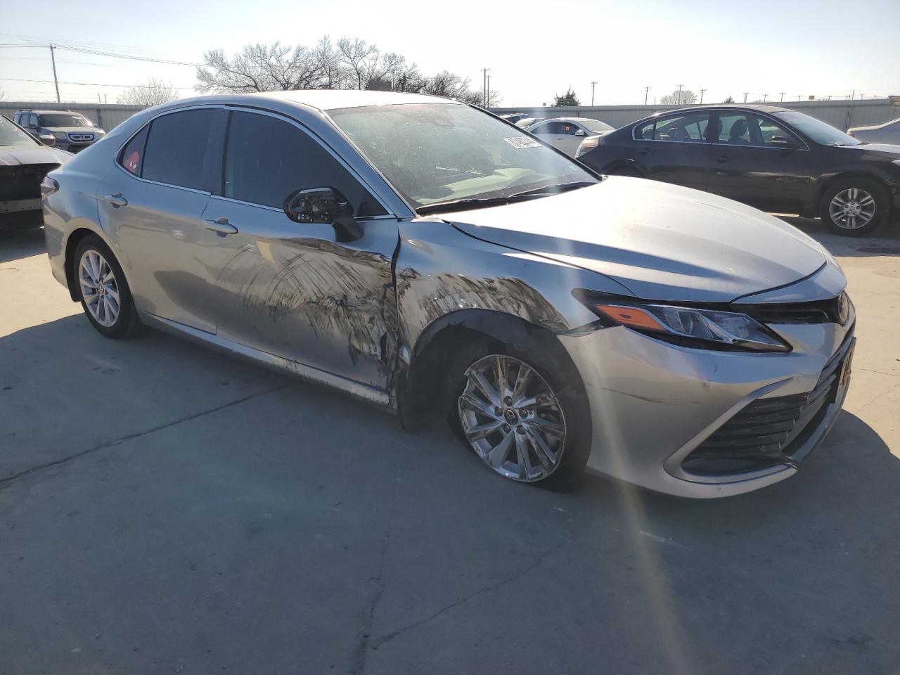 2022 TOYOTA CAMRY LE VIN:4T1C11AKXNU637599