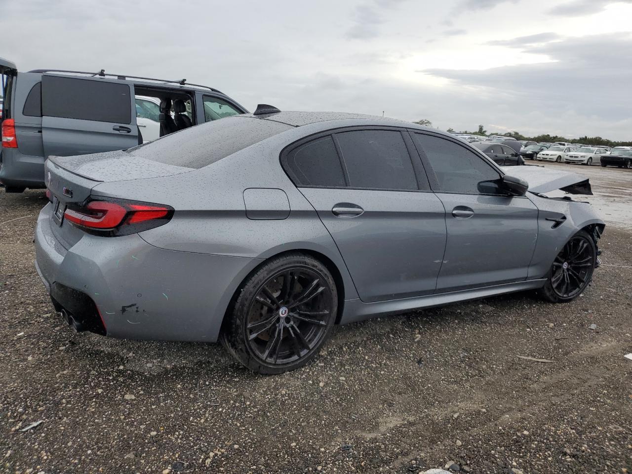 2023 BMW M5  VIN:WBS83CH08PCL64216