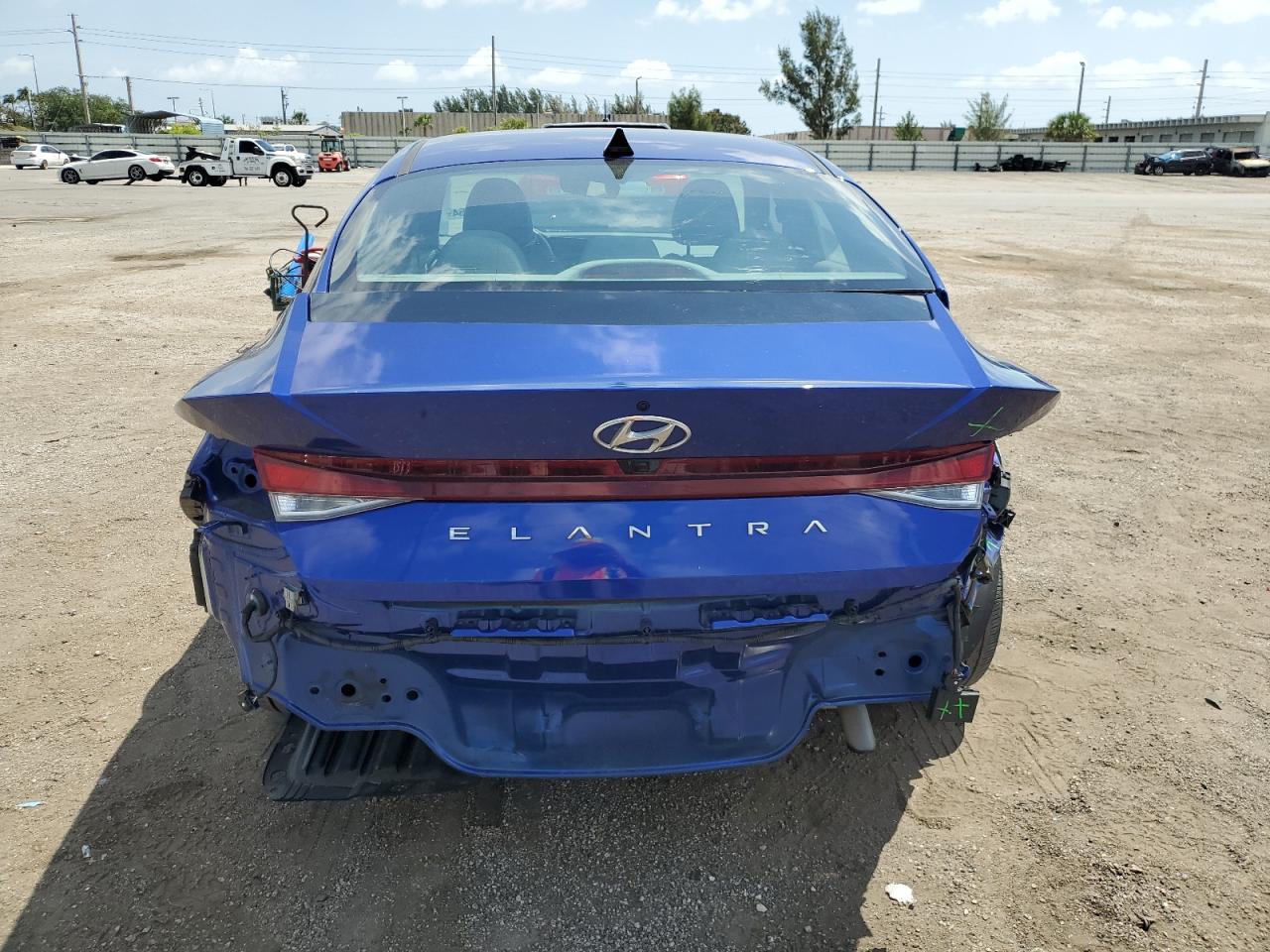 2022 HYUNDAI ELANTRA SEL VIN:KMHLM4AGXNU284415