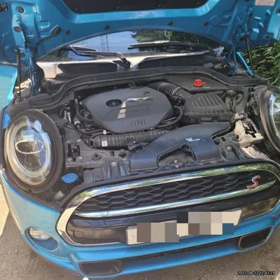 2018 MINI Cooper VIN:
