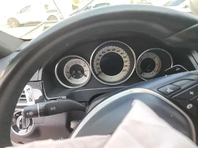 2014 Mercedes-Benz E 250 VIN: