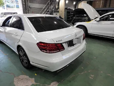 2015 Mercedes-Benz E 200 VIN: