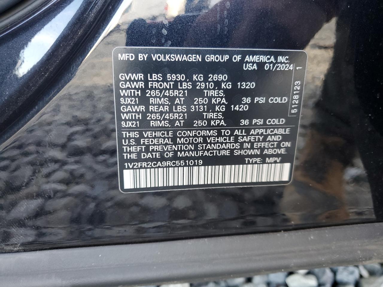 2024 VOLKSWAGEN ATLAS SEL PREMIUM R-LINE VIN:1V2FR2CA9RC551019