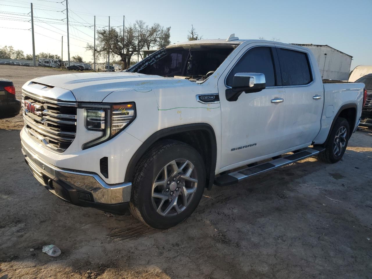 2022 GMC SIERRA C1500 SLT VIN:3GTPHDED5NG644462