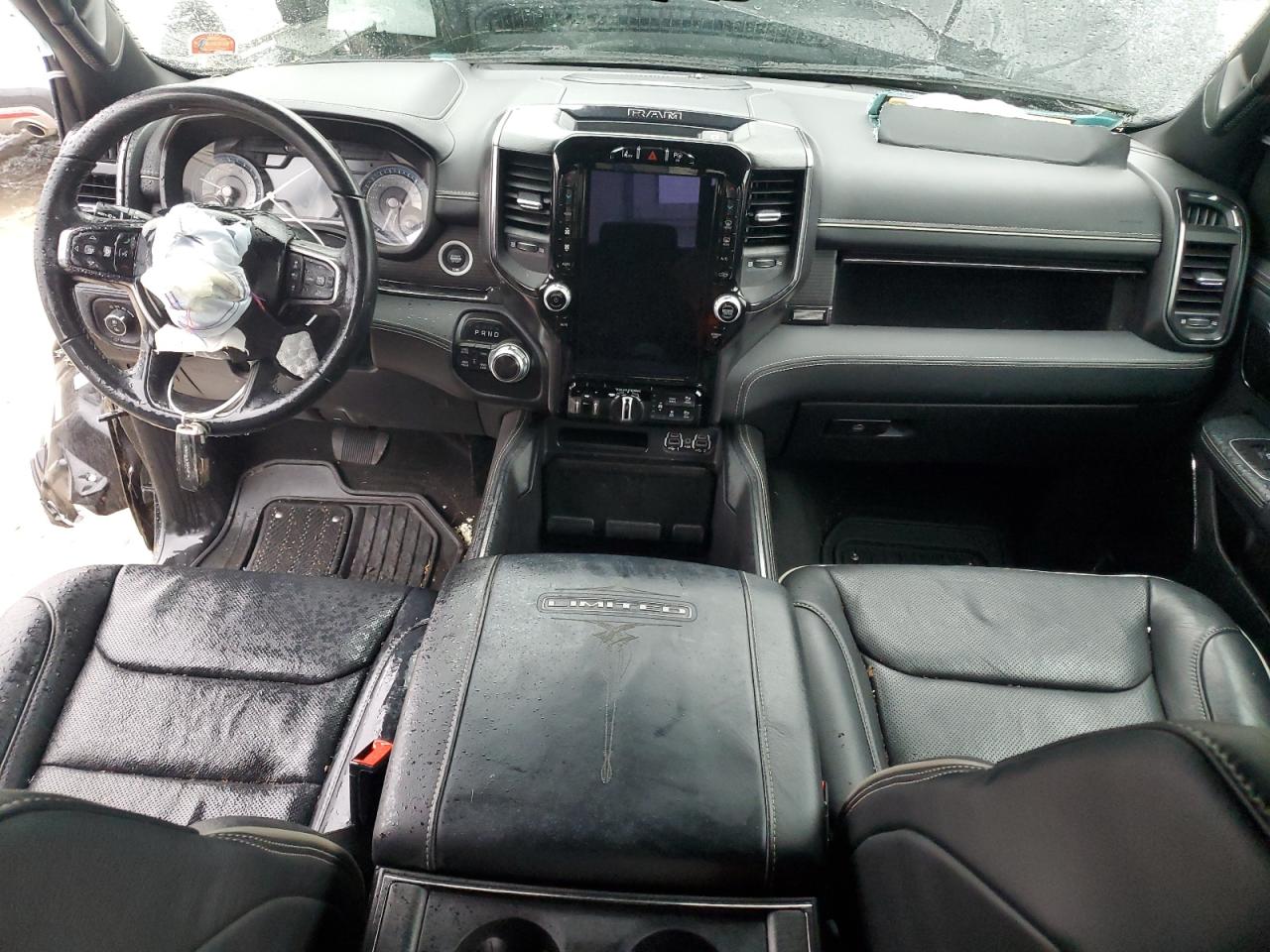 2022 RAM 1500 LIMITED VIN:1C6SRFHT0NN101492