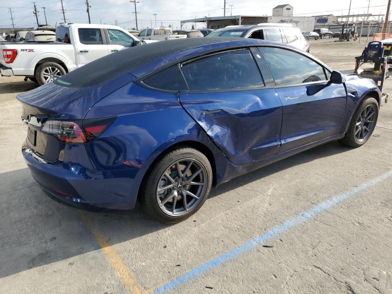 2023 TESLA MODEL 3  VIN:5YJ3E1EA4PF570360