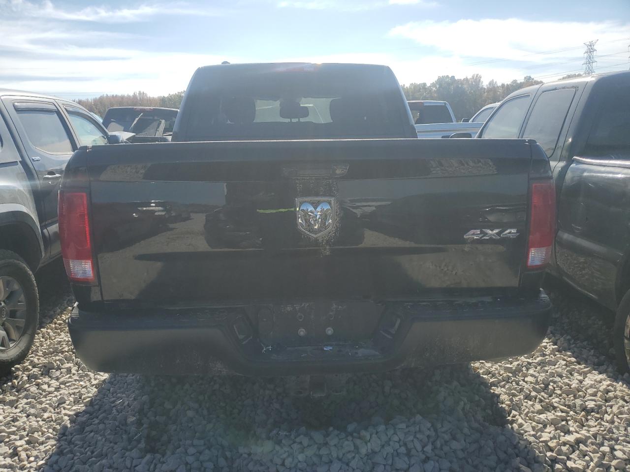 2023 RAM 1500 CLASSIC SSV VIN:1C6RR7XT4PS588917