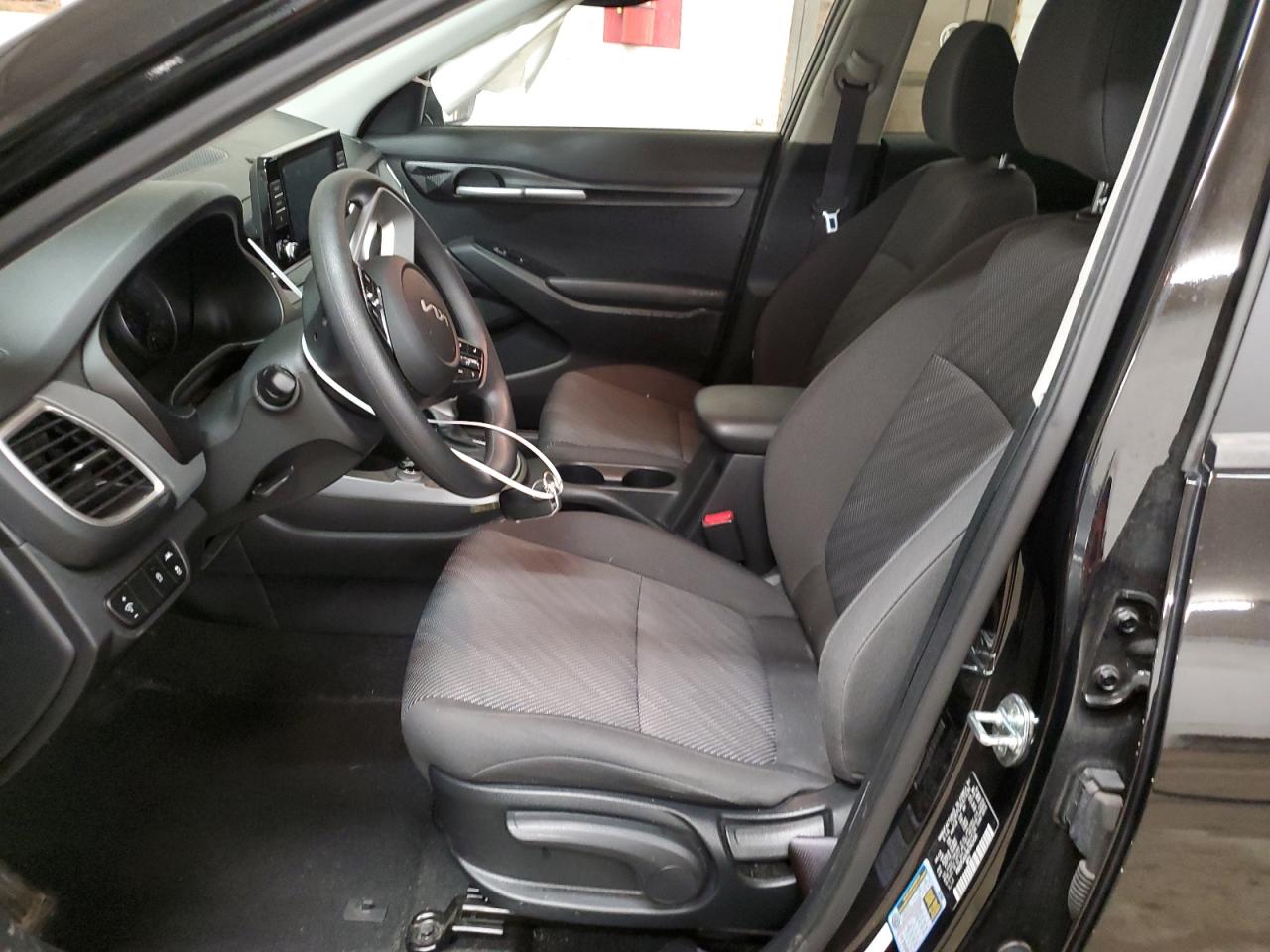 2022 KIA SELTOS LX VIN:KNDEPCAA7N7342456