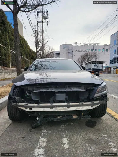 2017 Genesis G80 KMHGL41DBJU246072 VIN:KMHGL41DBJU246072