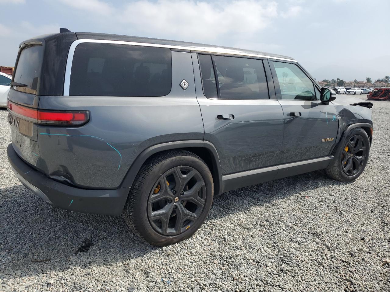 2023 RIVIAN R1S ADVENTURE VIN:7PDSGABA6PN007847