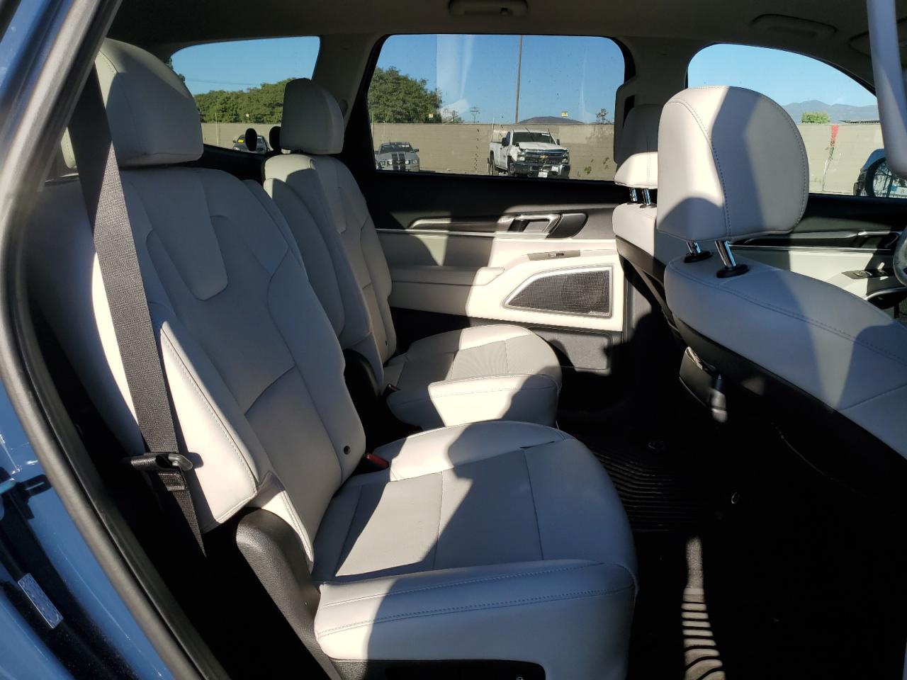 2023 KIA TELLURIDE S VIN:5XYP6DGC0PG357932