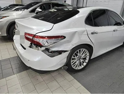2019 Toyota Camry VIN: