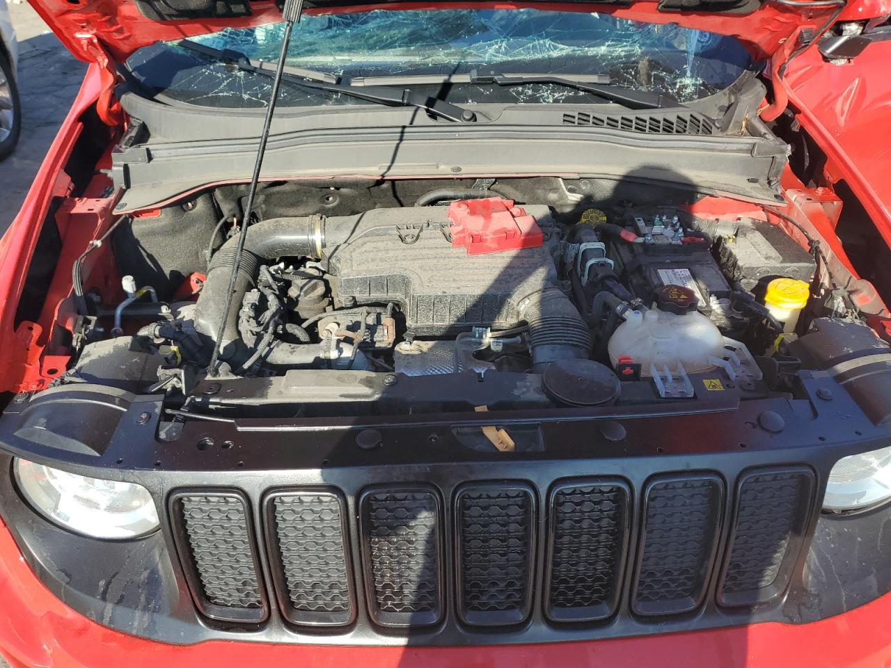 2022 JEEP RENEGADE LATITUDE VIN:ZACNJDB19NPN79505